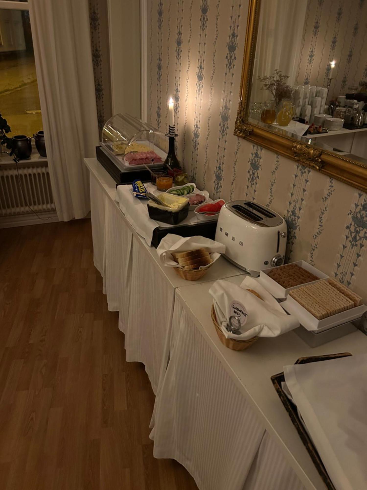 Hotell Hertig Karl Filipstad Luaran gambar