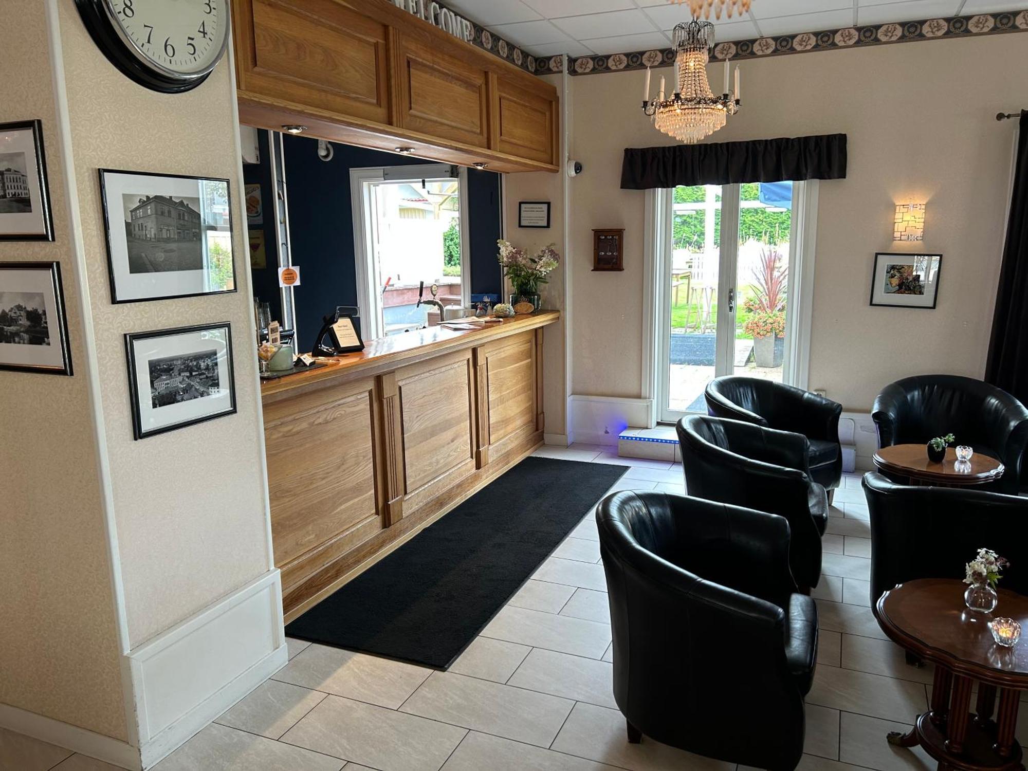 Hotell Hertig Karl Filipstad Luaran gambar